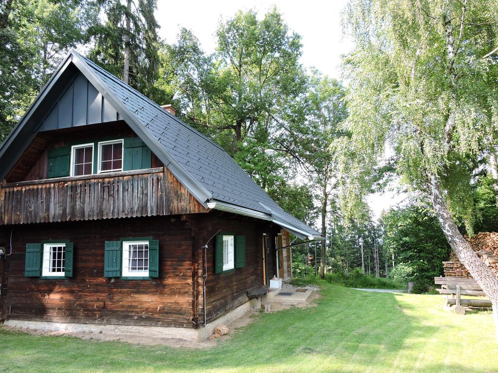 Gregor'S Ferienhaus Im Wald Edelschrott Dış mekan fotoğraf