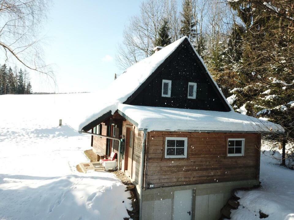 Gregor'S Ferienhaus Im Wald Edelschrott Dış mekan fotoğraf